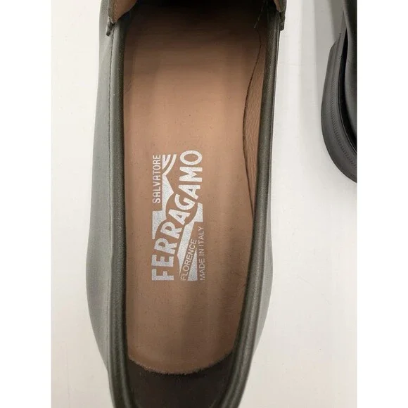 Salvatore Ferragamo Rolo moccasin loafers reversible Gancini buckle Size 9.5EE - Picture 6 of 7